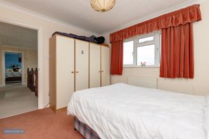 Bedroom- click for photo gallery